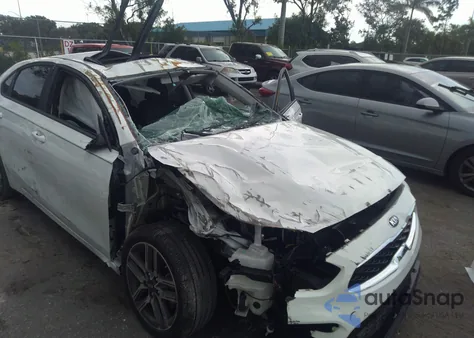 2019 Kia Forte S from USA, damaged, VIN 3KPF34AD7KE013915